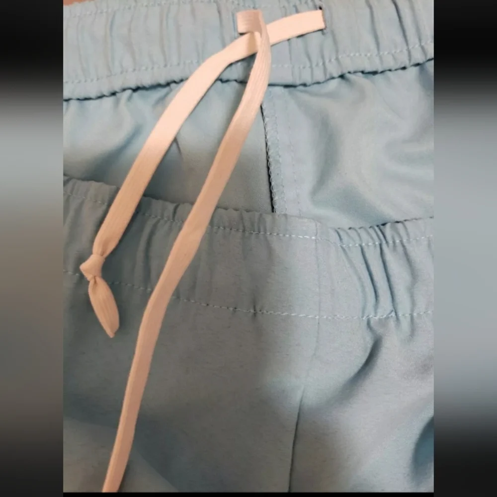Nike Shorts Large Blue Black White